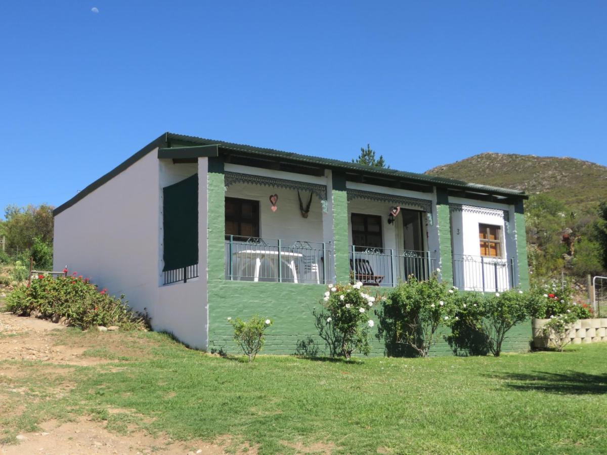 Bo Kouga Mountain Retreat Hotel Ongelegen Buitenkant foto